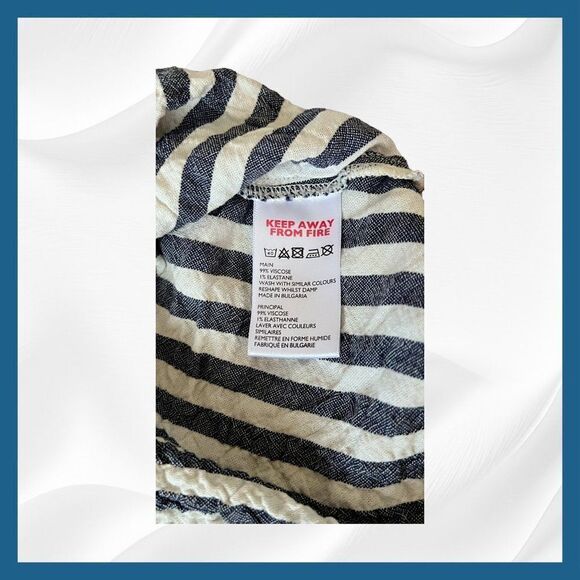 Urban Outfitters 'Cooperative' Striped Ruffle Cold Shoulder Cropped Top - Sm - Picture 4 of 6